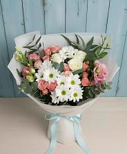 Букет цветов из:  Розы, Лизиантусы и Хризантемы в Новом Сулаке