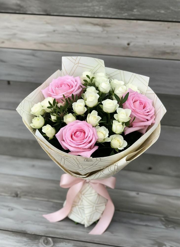 Букет цветов из: Розы в Новом Сулаке