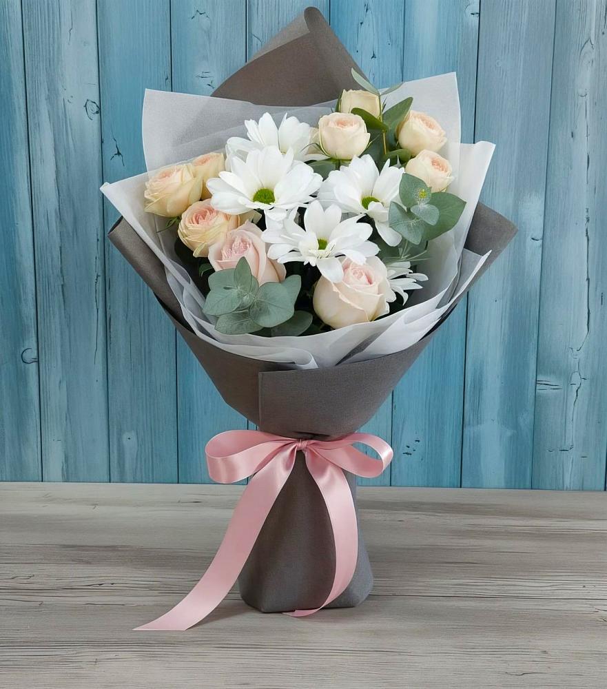 Букет цветов из: Хризантемы и Розы в Новом Сулаке