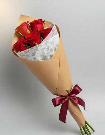 Букет цветов из: Розы в Новом Сулаке