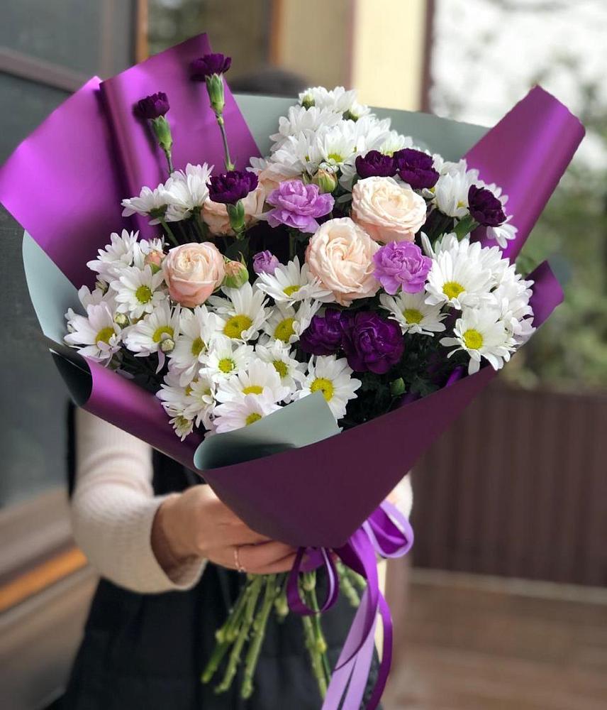 Букет цветов из: Хризантемы, Гвоздики и Розы в Новом Сулаке