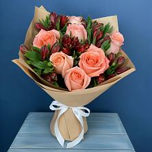 Букет цветов из:  Розы и Альстромерии в Новом Сулаке