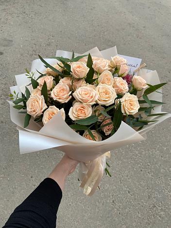 Букет Кремовые розы Латте в Новом Сулаке