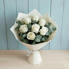 Букет Белые розы в Эвкалипте в Новом Сулаке